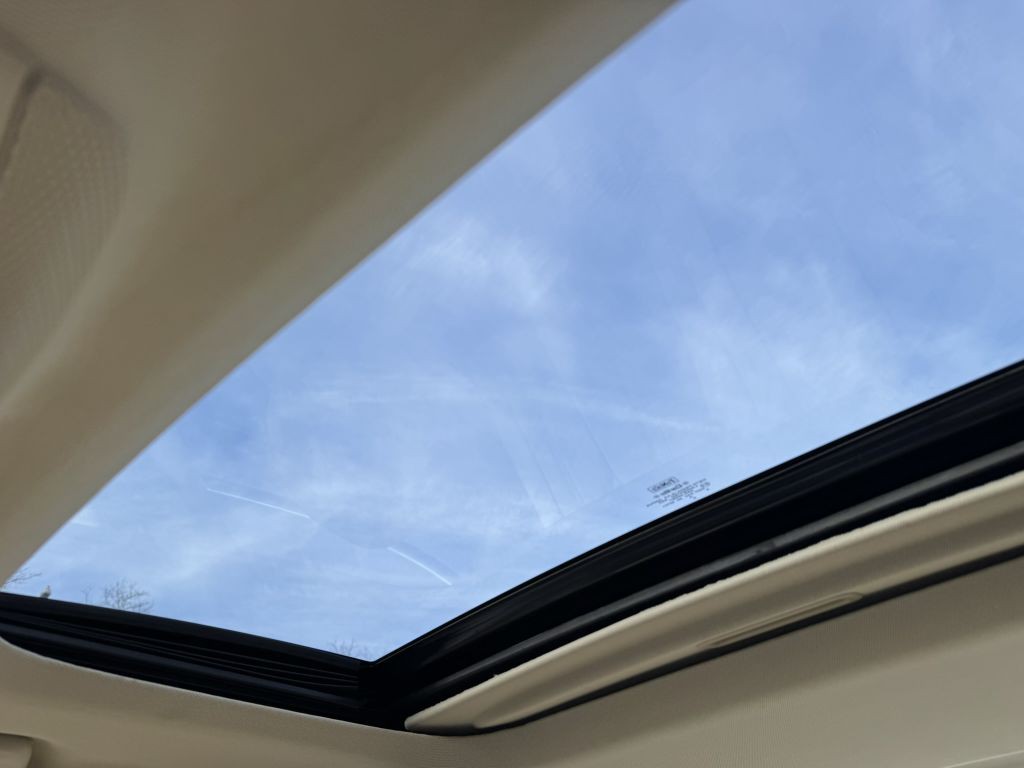 2014 Lincoln MKZ Image 23