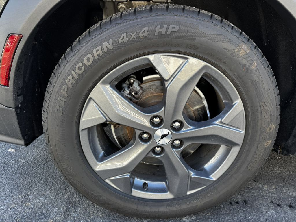 2022 Ford Mustang Image 11