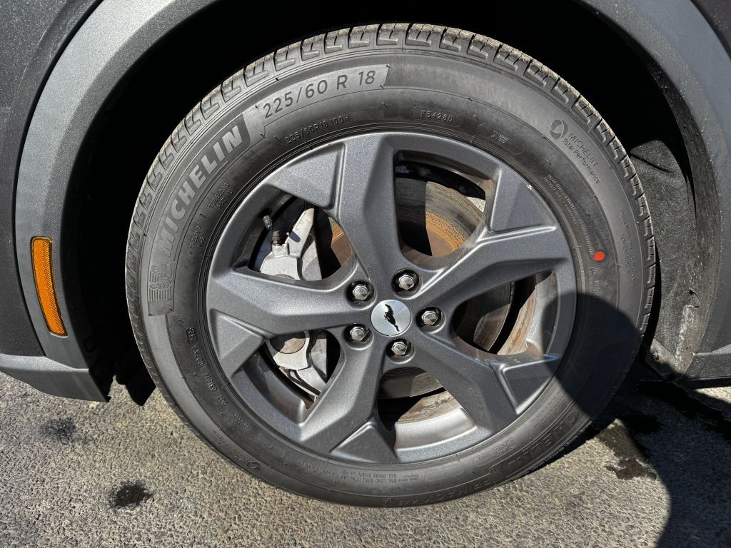 2022 Ford Mustang Image 13