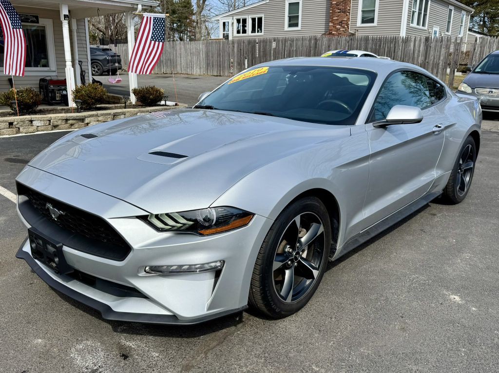 2019 Ford Mustang Image 1