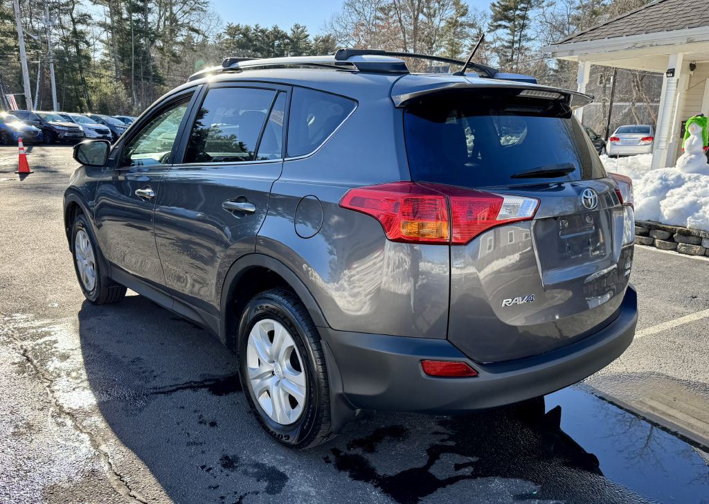 2014 Toyota Rav4 Image 7