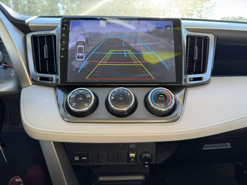 2014 Toyota Rav4 Image 21