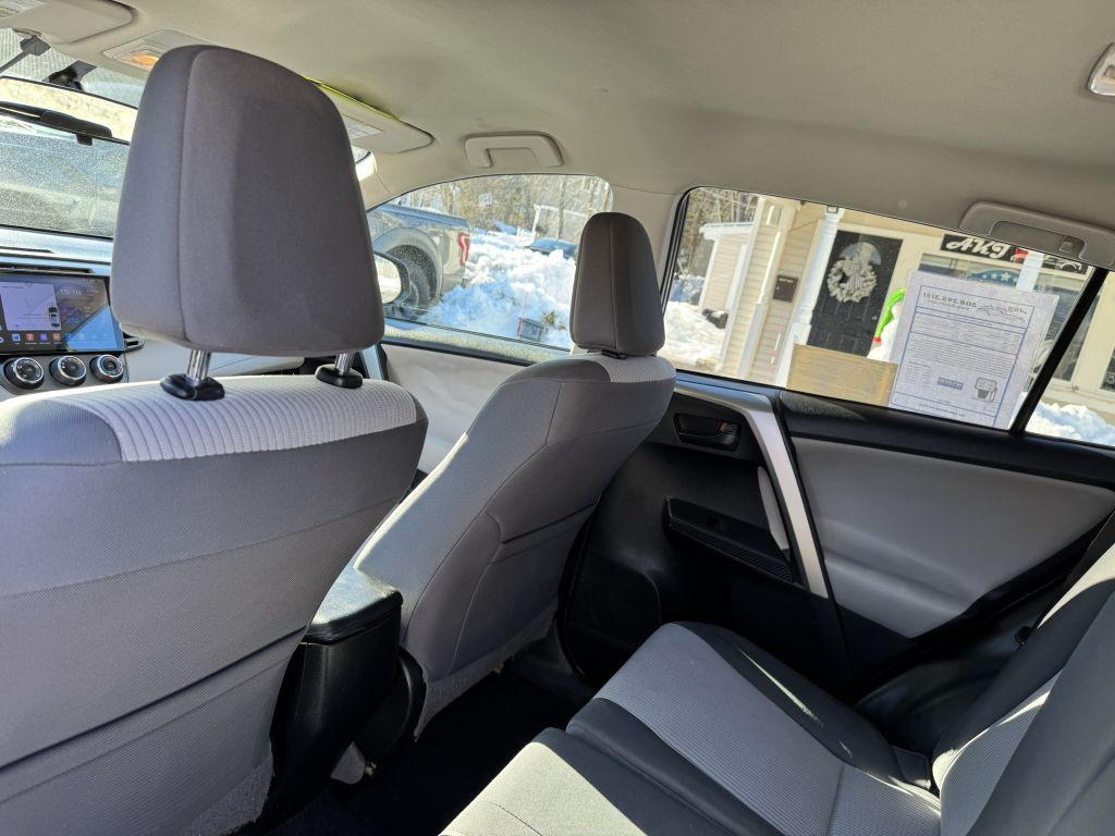2014 Toyota Rav4 Image 25