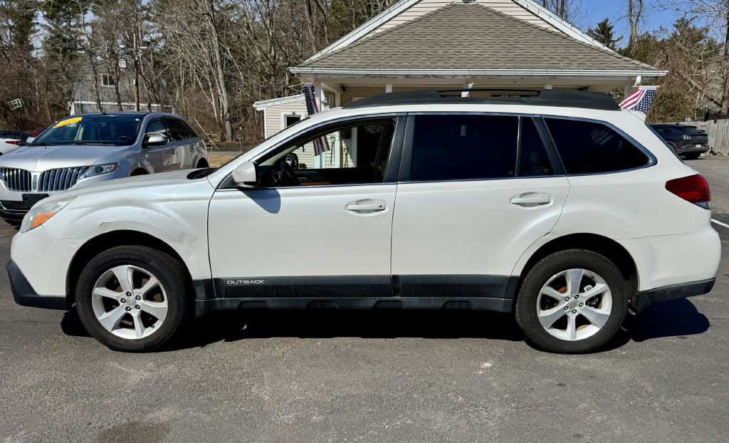 2014 Subaru Outback Image 5
