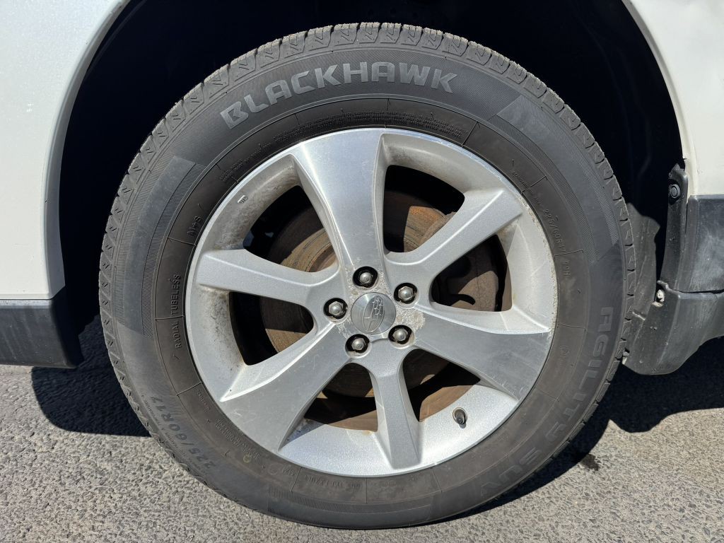 2014 Subaru Outback Image 13