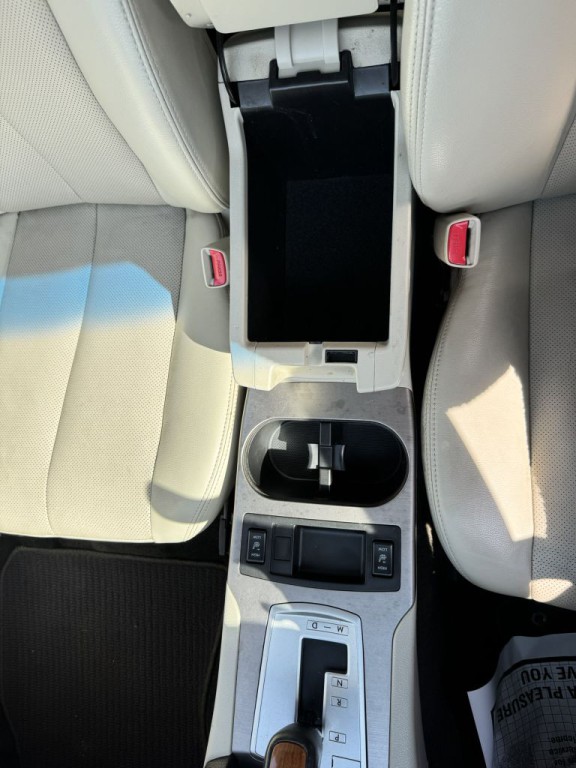 2014 Subaru Outback Image 23