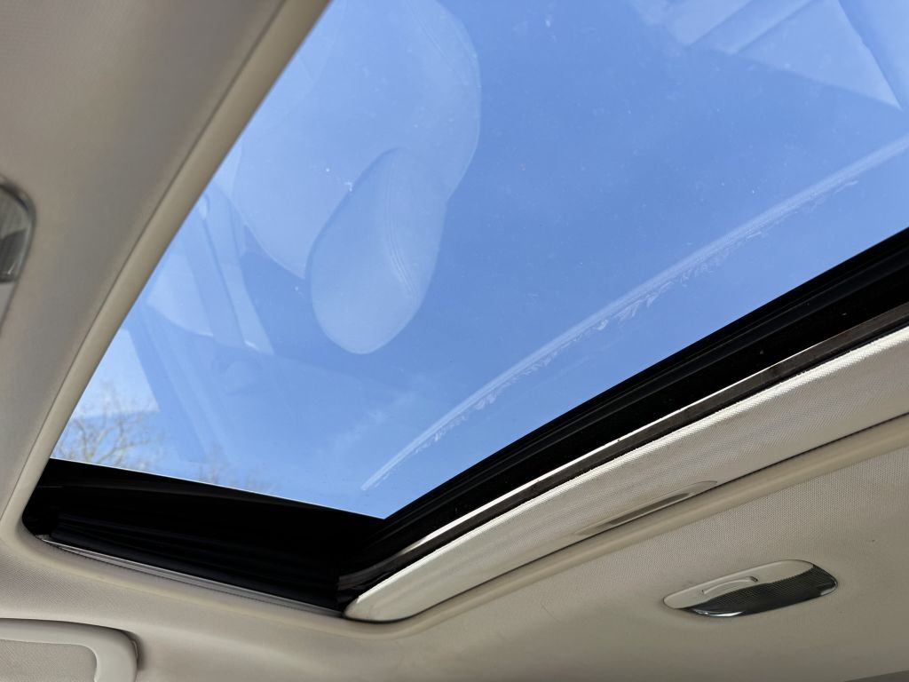 2014 Subaru Outback Image 26