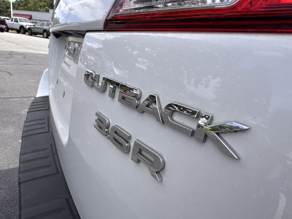 2014 Subaru Outback Image 30