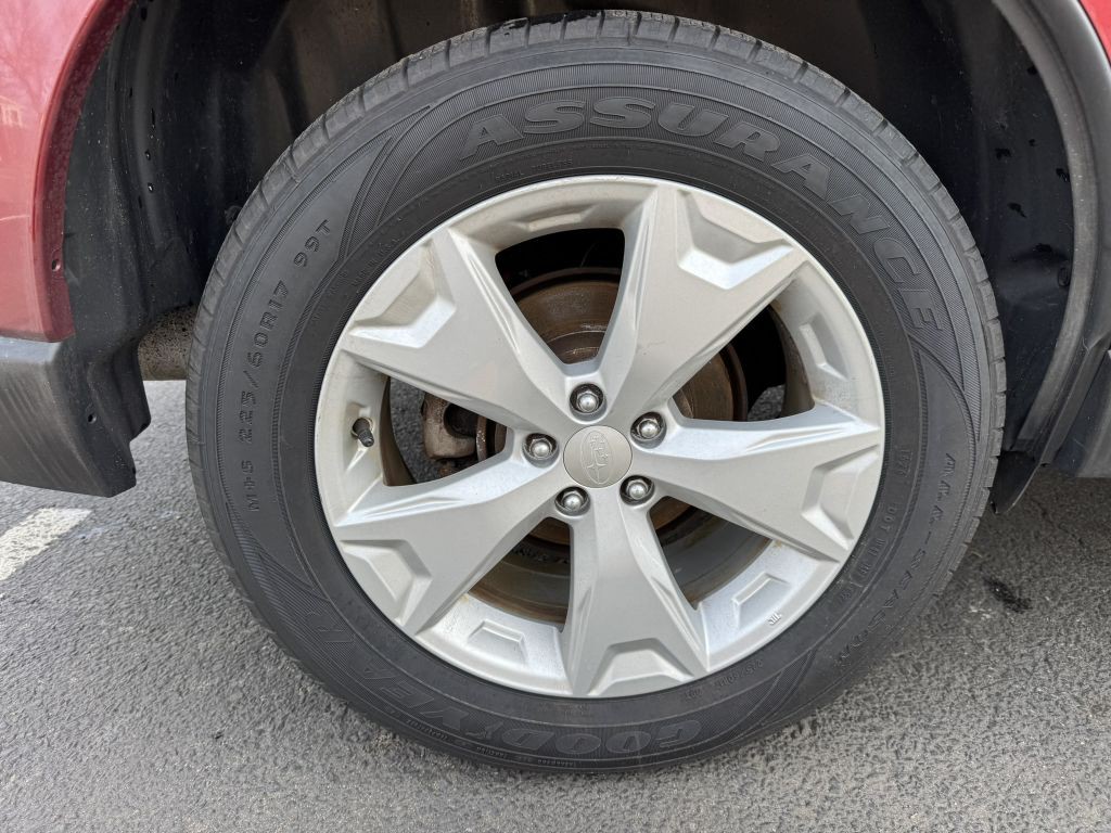 2016 Subaru Forester Image 11