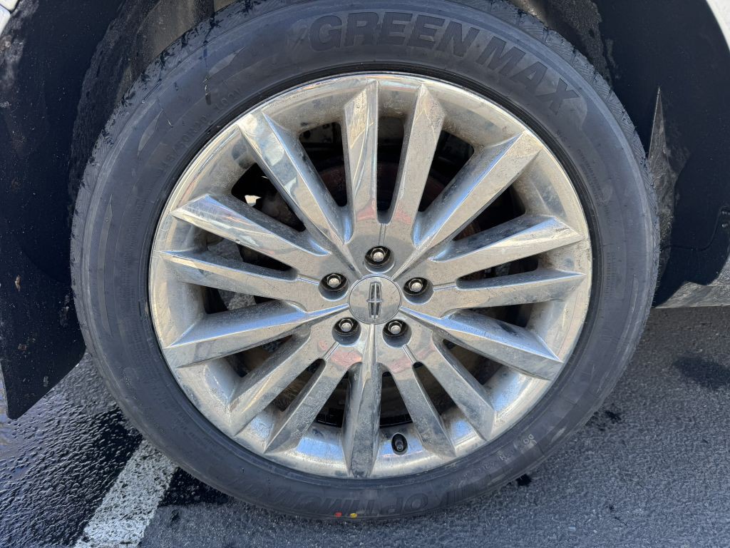 2012 Lincoln MKX Image 11