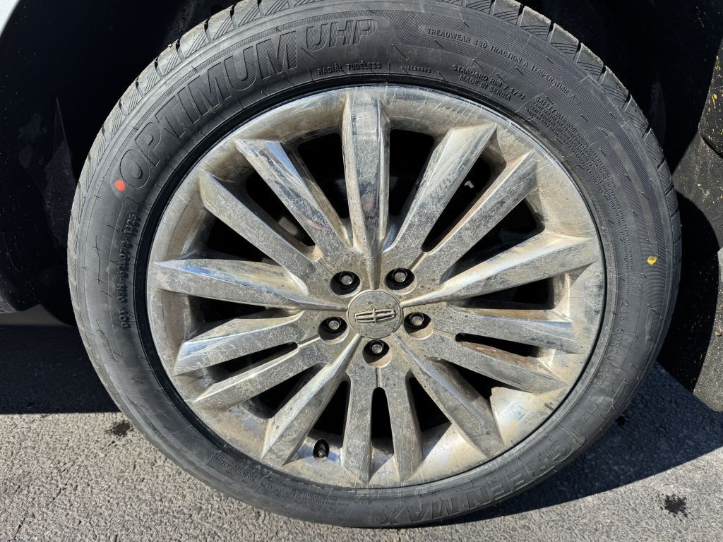 2012 Lincoln MKX Image 14