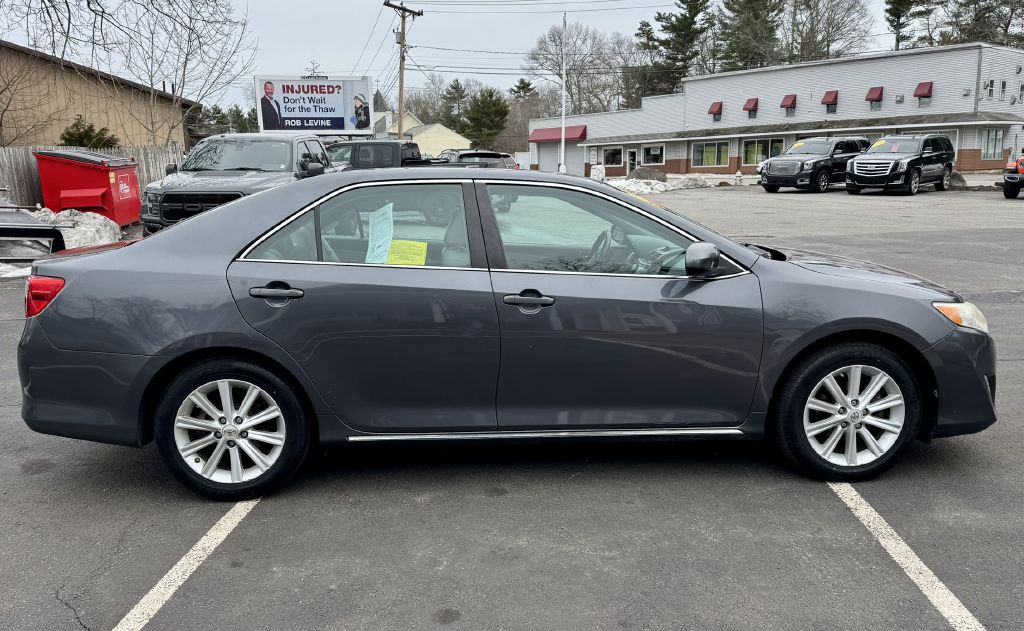 2012 Toyota Camry Image 4