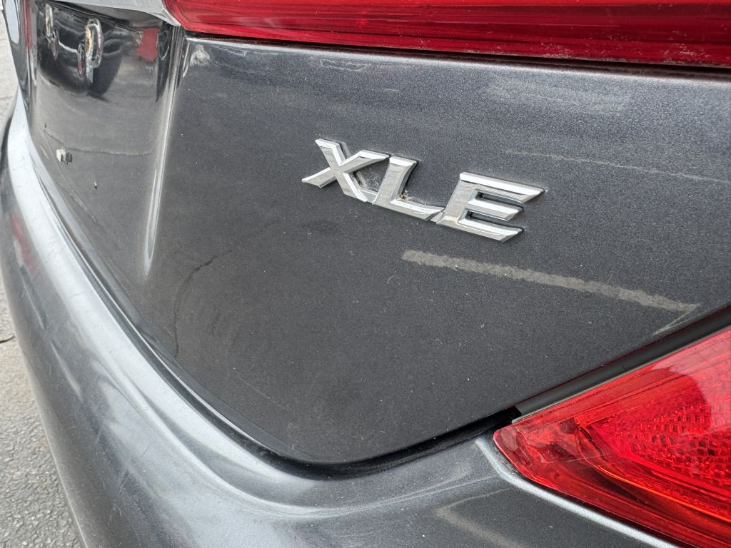 2012 Toyota Camry Image 29