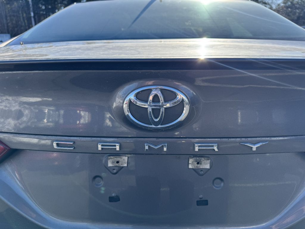 2021 Toyota Camry Image 11