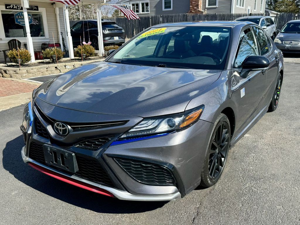 2021 Toyota Camry Image 1