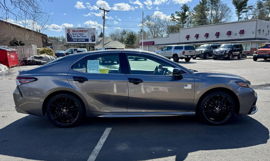 2021 Toyota Camry Image 4