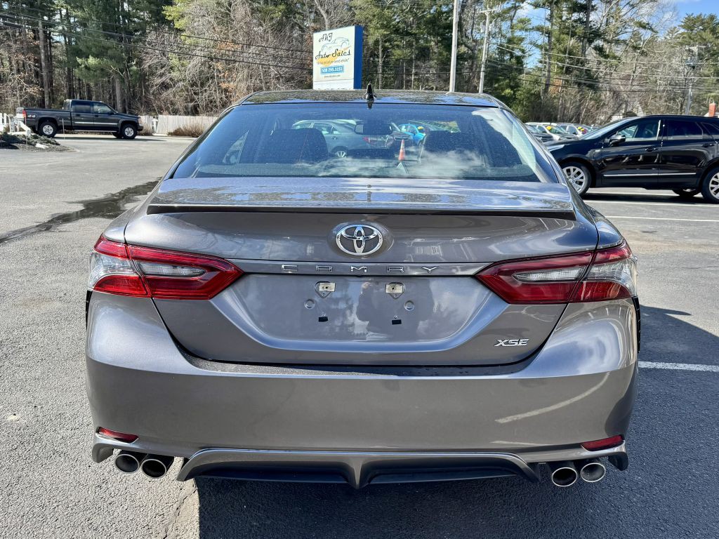 2021 Toyota Camry Image 6