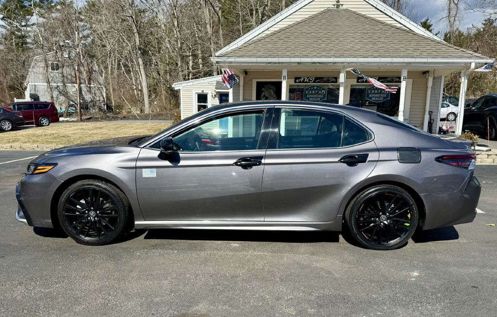 2021 Toyota Camry Image 8