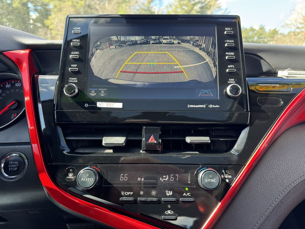 2021 Toyota Camry Image 22