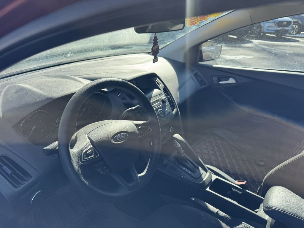 2018 Ford Focus Image 4