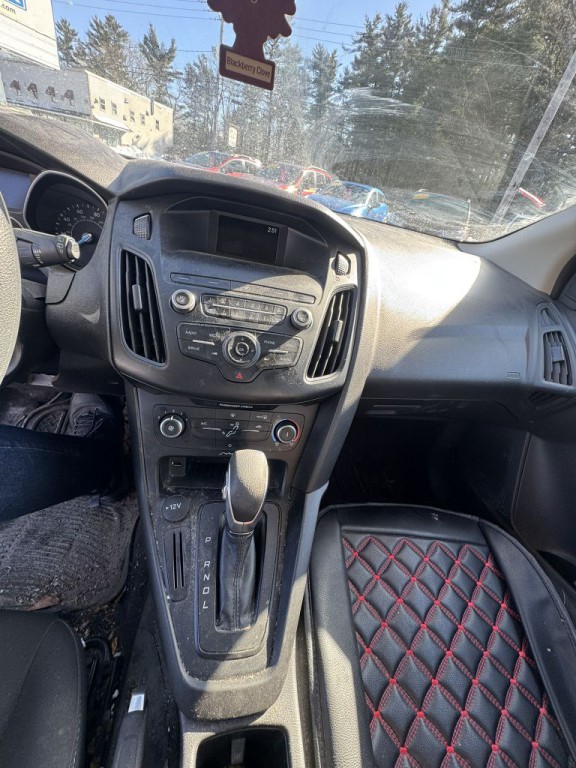 2018 Ford Focus Image 19