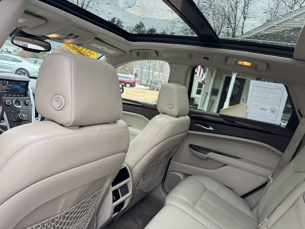 2012 Cadillac SRX Image 27