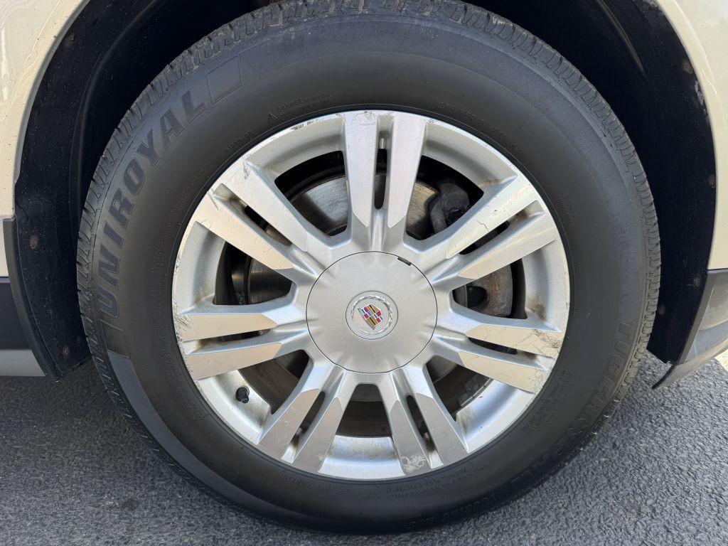 2012 Cadillac SRX Image 12