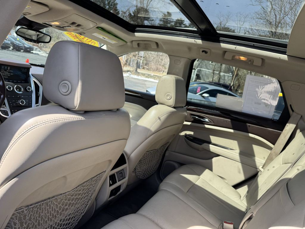 2012 Cadillac SRX Image 28