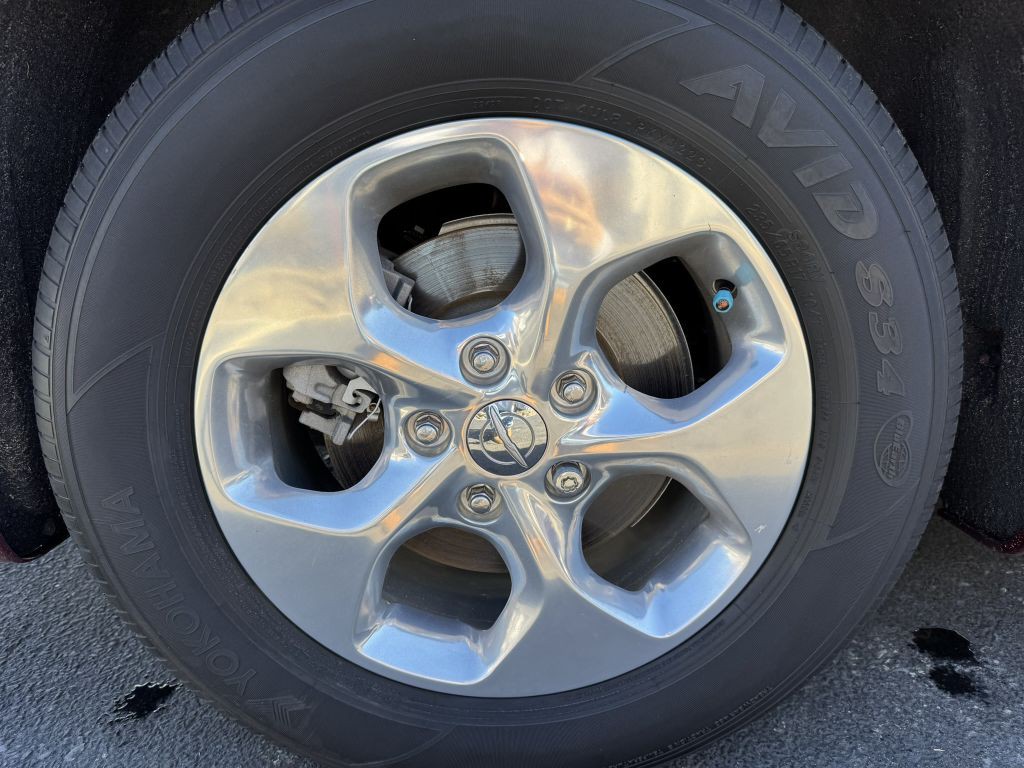 2020 Chrysler Pacifica Image 11