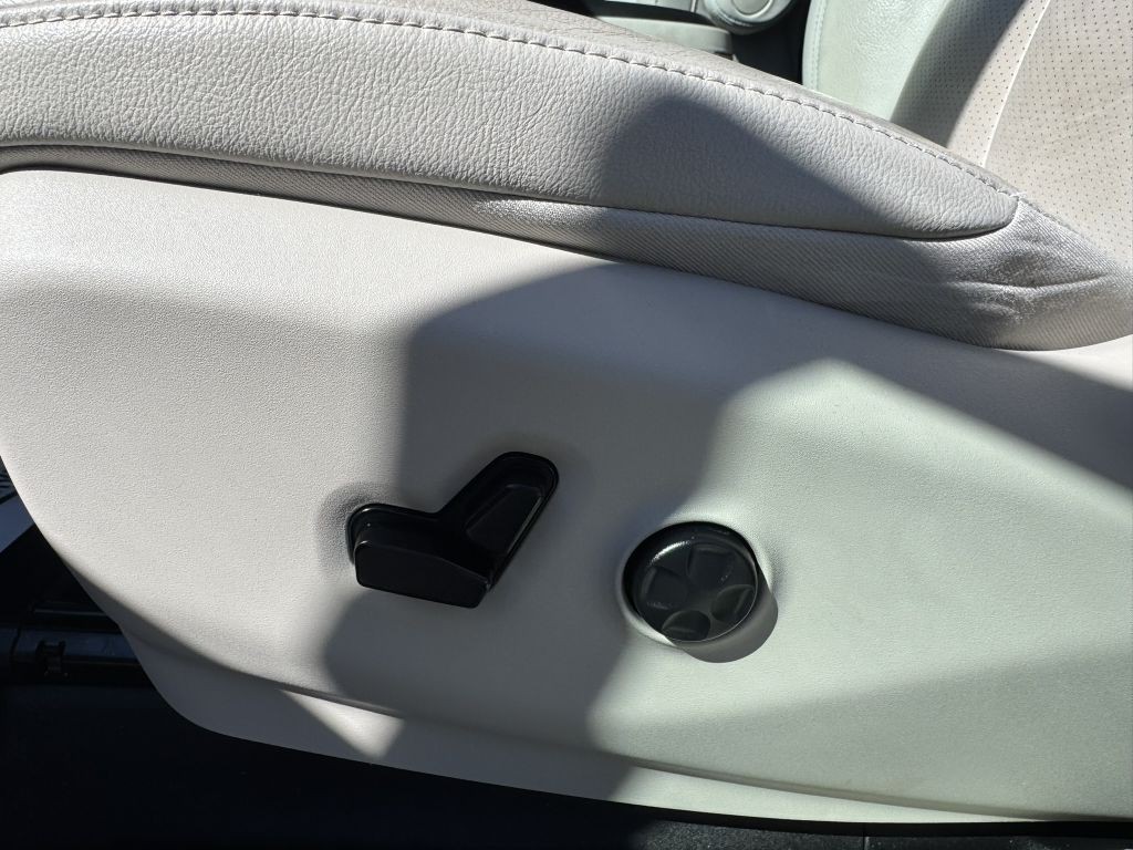 2020 Chrysler Pacifica Image 17