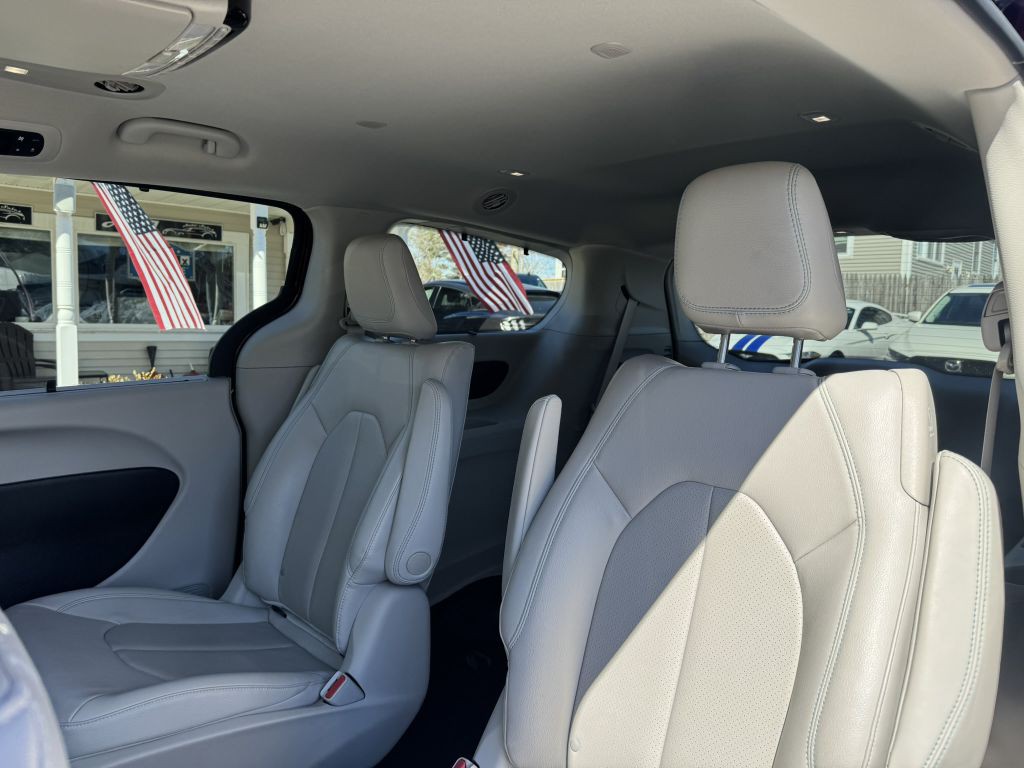 2020 Chrysler Pacifica Image 29