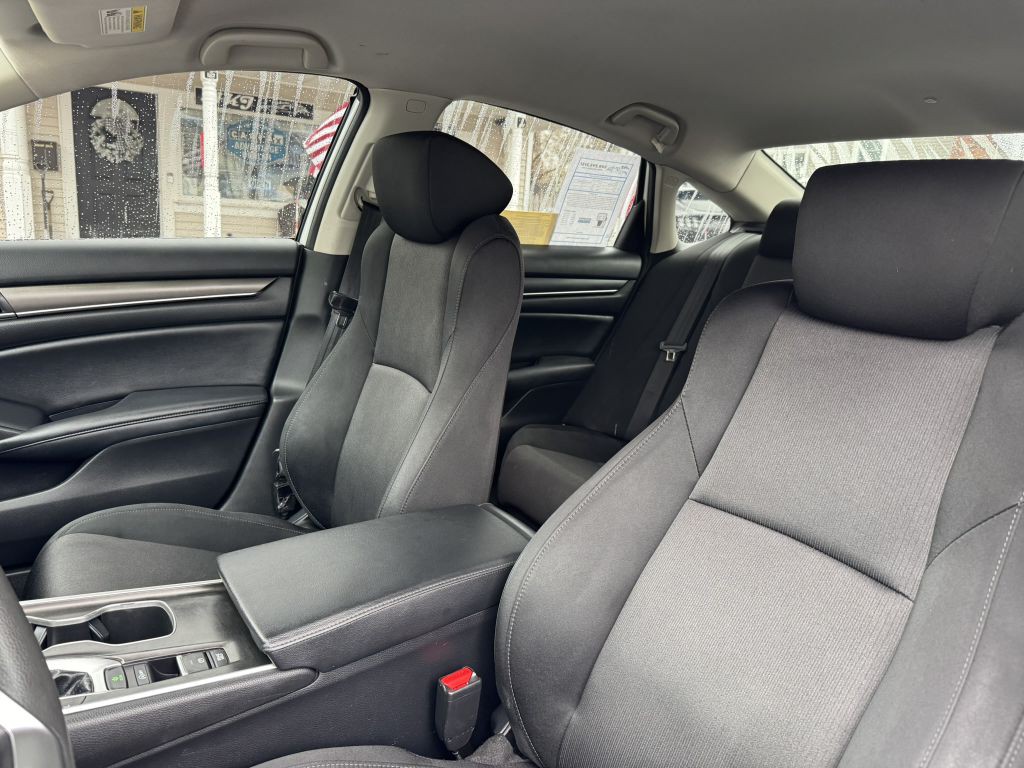 2022 Honda Accord Image 10