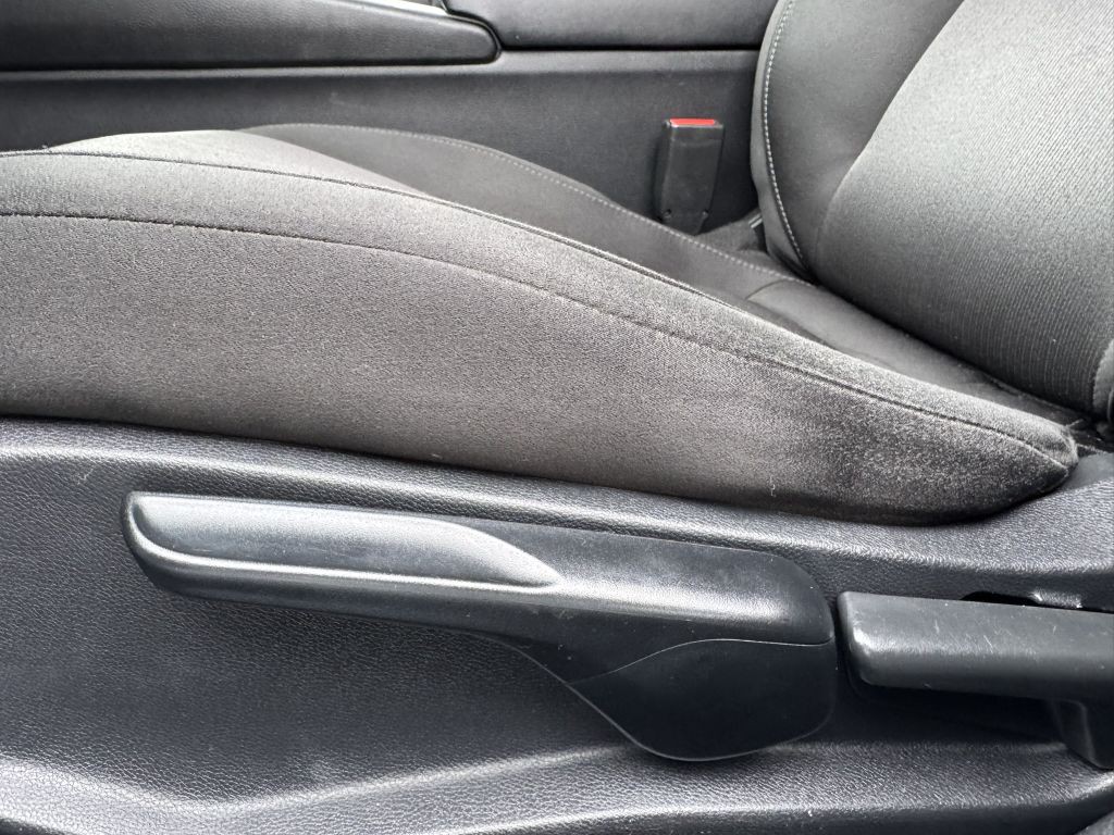 2022 Honda Accord Image 16