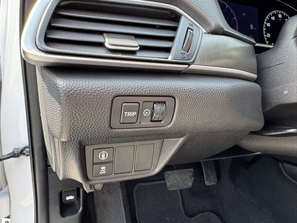 2022 Honda Accord Image 37