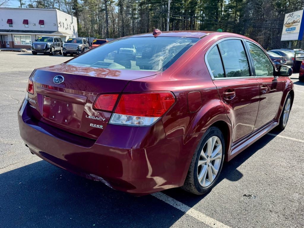 2013 Subaru Legacy Image 7