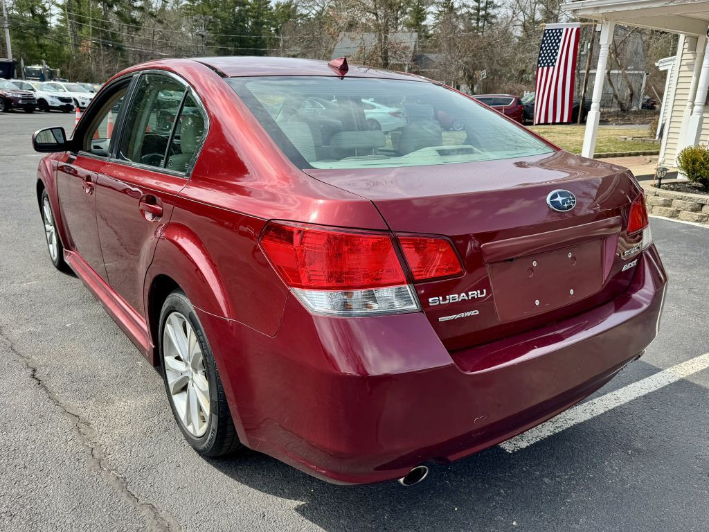 2013 Subaru Legacy Image 7