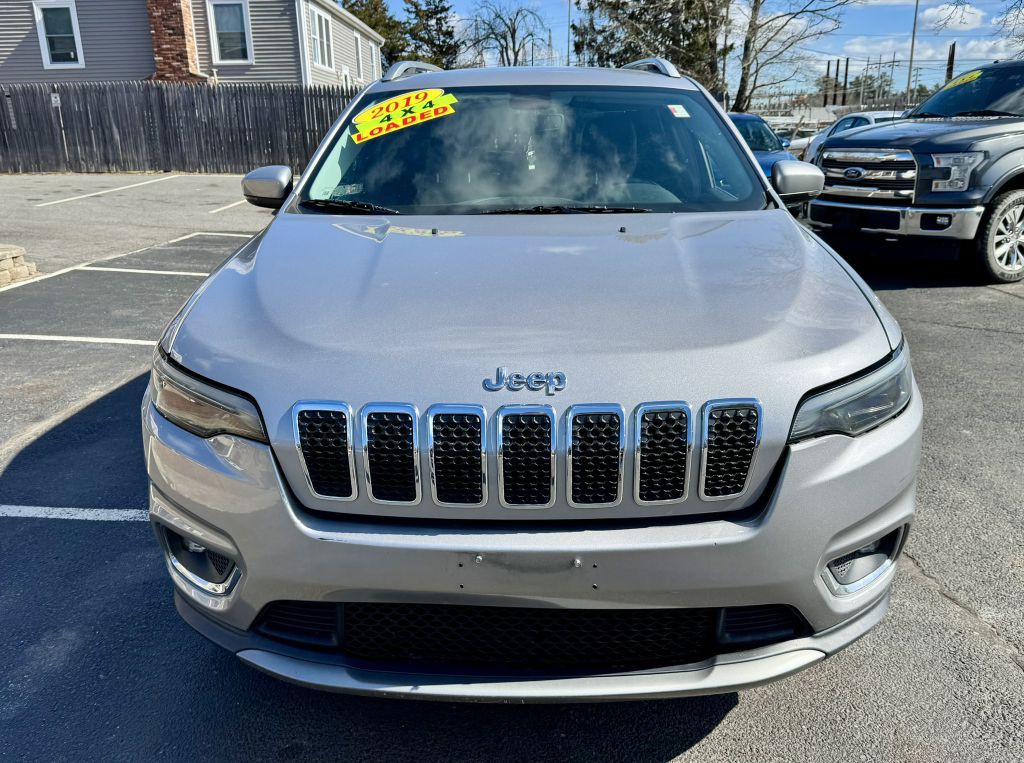 2019 Jeep Cherokee Image 2