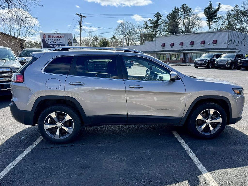 2019 Jeep Cherokee Image 4