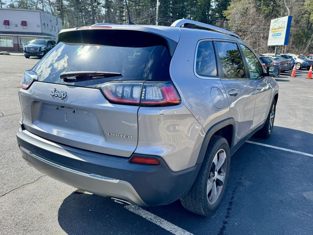 2019 Jeep Cherokee Image 5