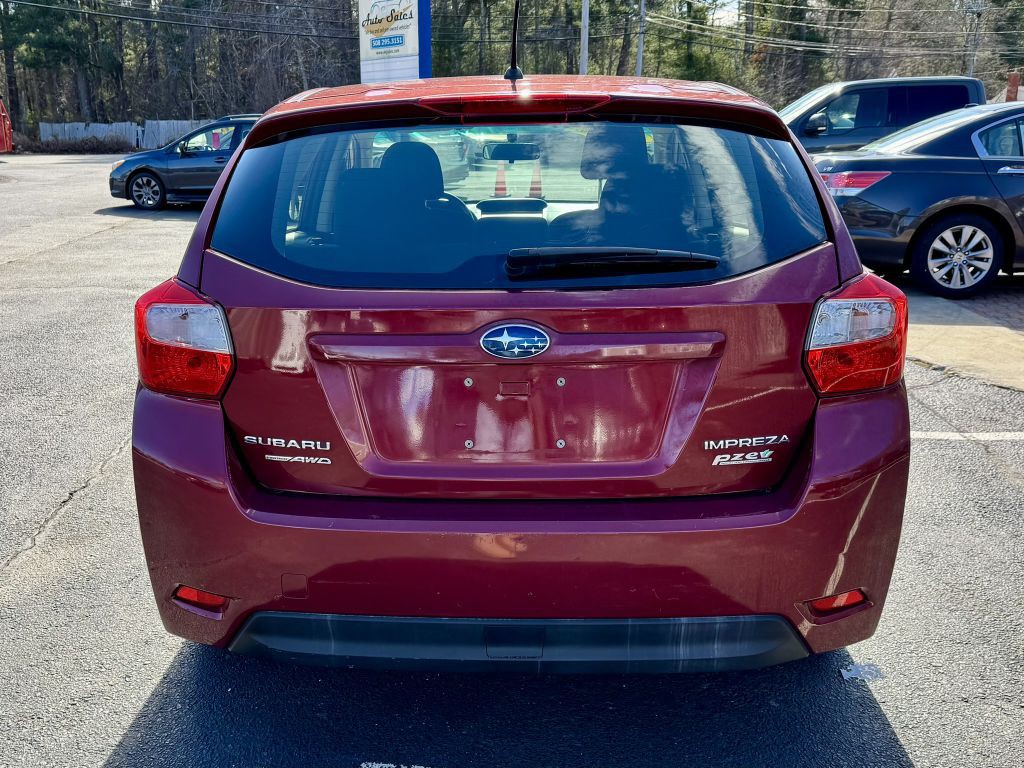 2013 Subaru Impreza Image 8