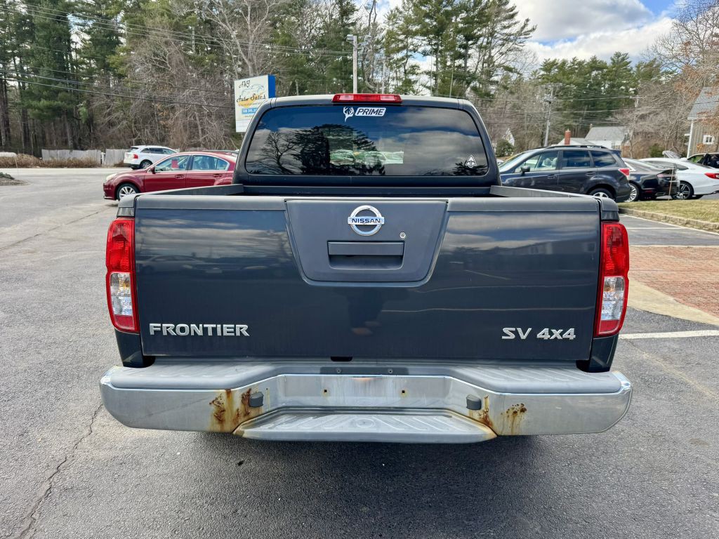 2012 Nissan Frontier Image 3