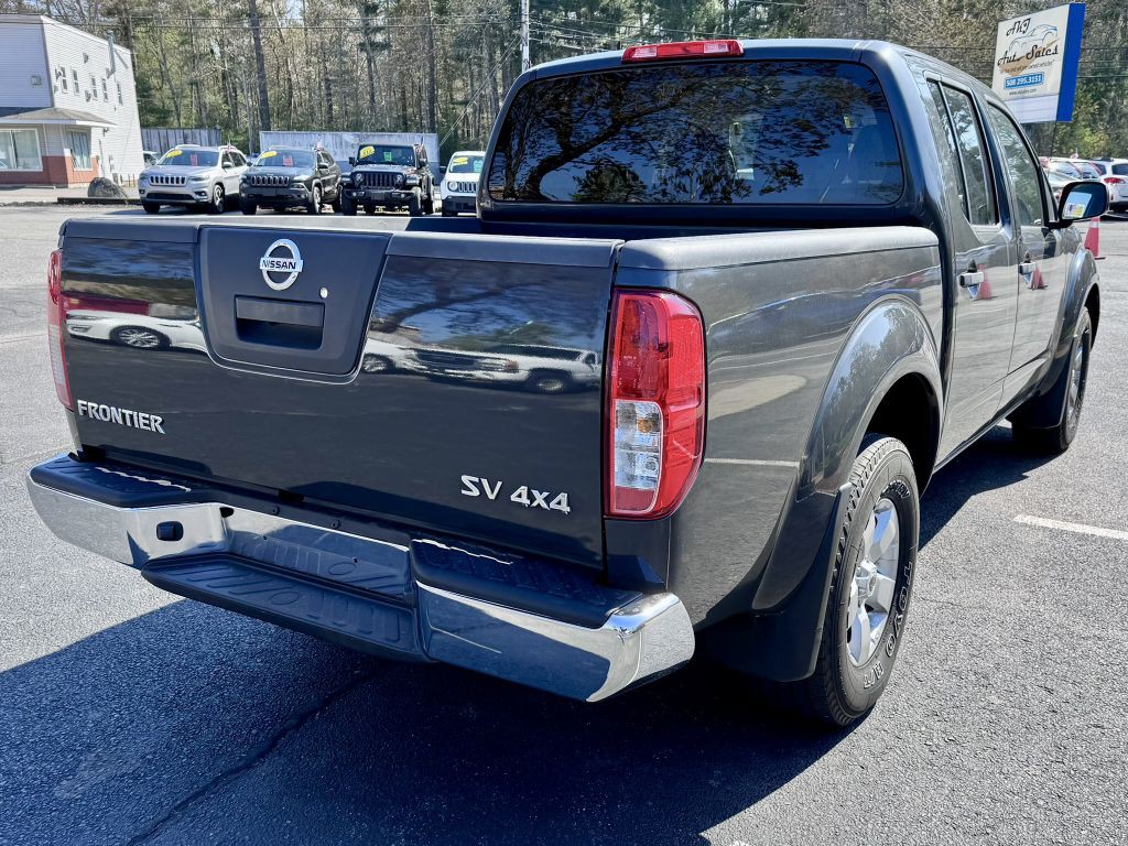 2012 Nissan Frontier Image 5