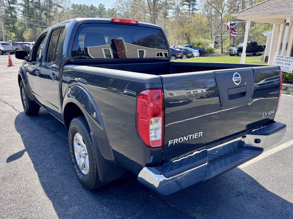 2012 Nissan Frontier Image 7