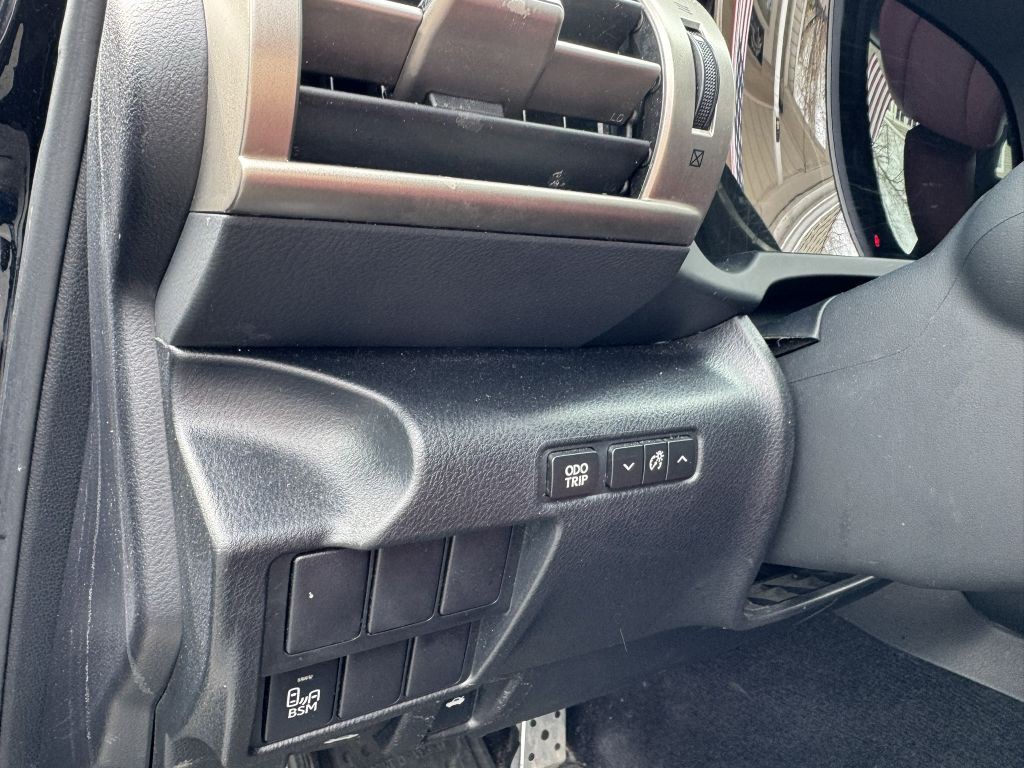 2014 Lexus IS 250 Image 17