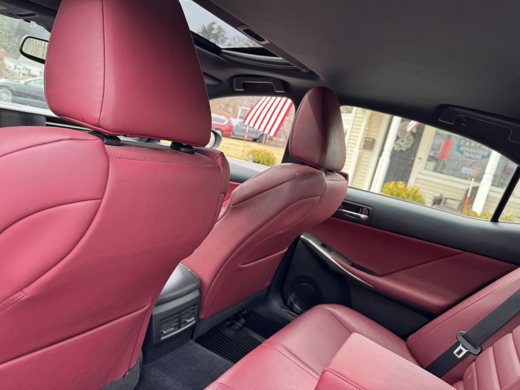 2014 Lexus IS 250 Image 24