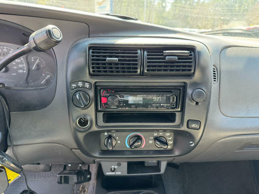 2001 Ford Ranger Image 17