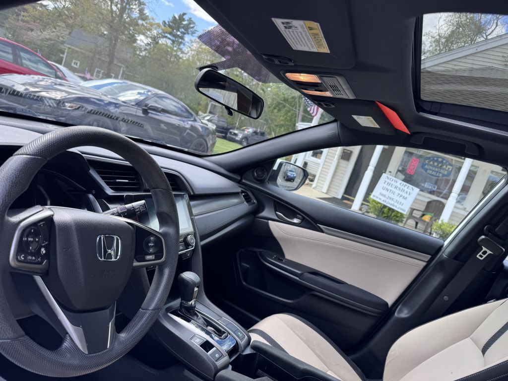 2018 Honda Civic Image 9