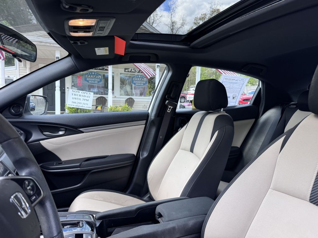 2018 Honda Civic Image 10