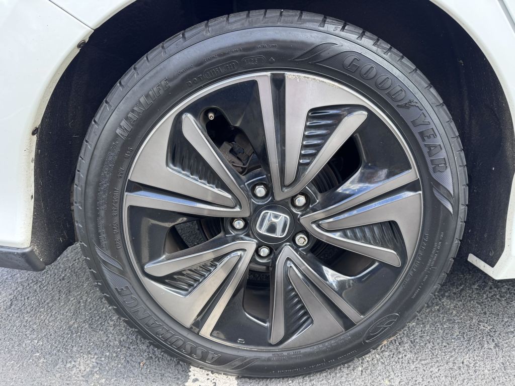 2018 Honda Civic Image 11
