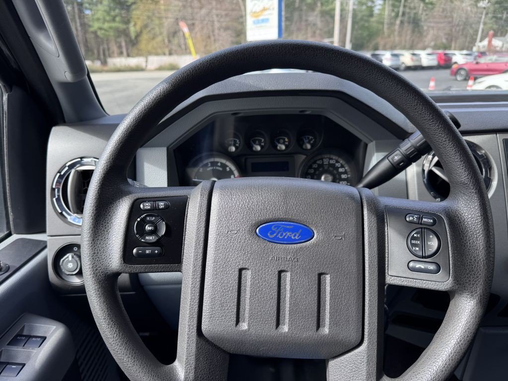 2014 Ford F-350 Image 18